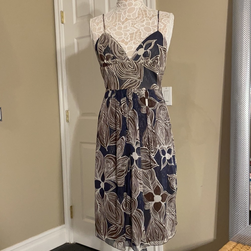 Trina Turk beautiful strap floral silk mid length